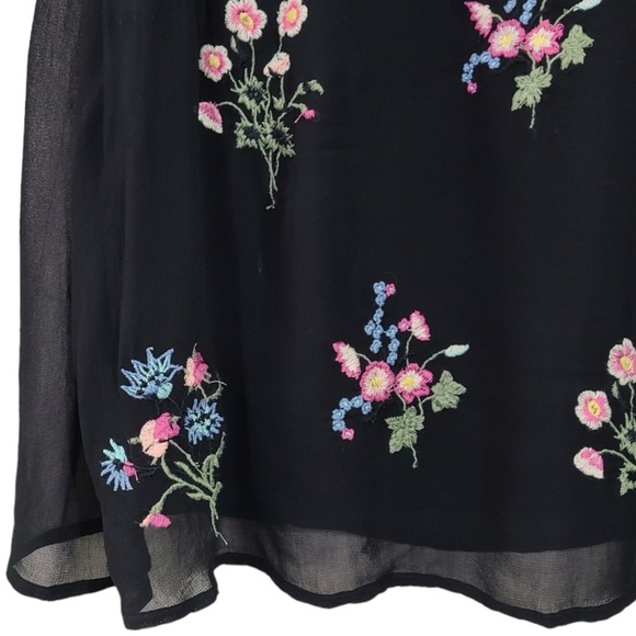 113. Sundance Altamira Black Embroidered Floral Layered Sleeveless Blouse - Picture 5 of 6